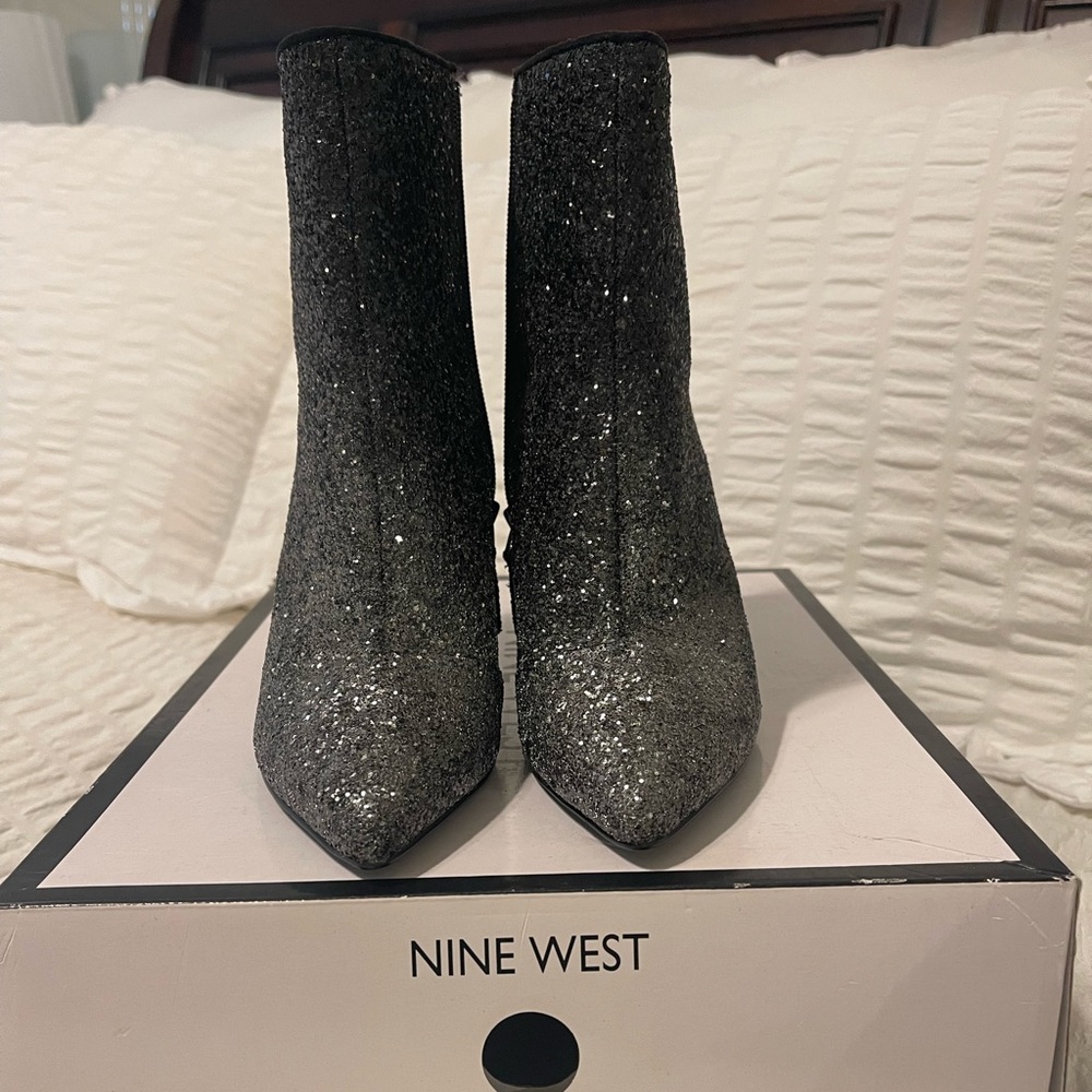 Brand New Nine West Glitter Boots size 8